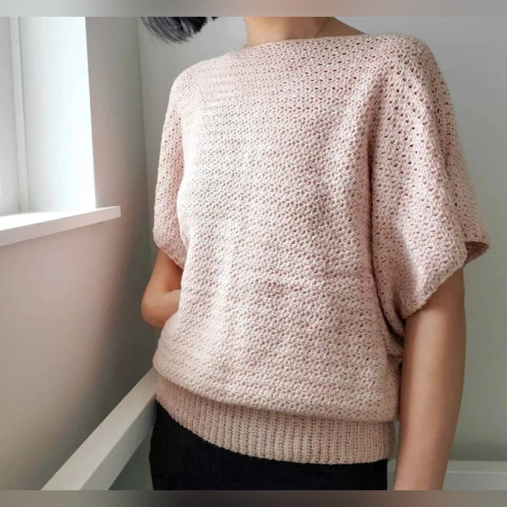 Gap crochet top